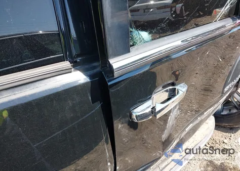 2013 Cadillac Escalade Standard z USA, uszkodzony, nr VIN 1GYS4AEF0DR315828